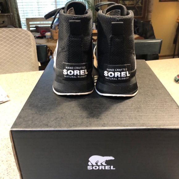 Shoes - Picture 3 of 5